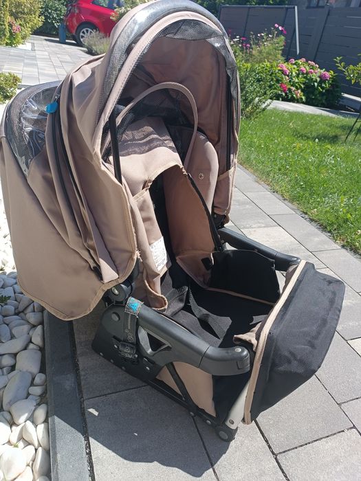 Wózek dziecięcy głęboki oraz sportowy