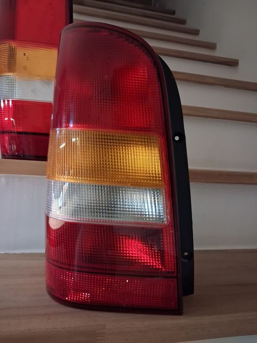 Lampy tylne merdedes vito