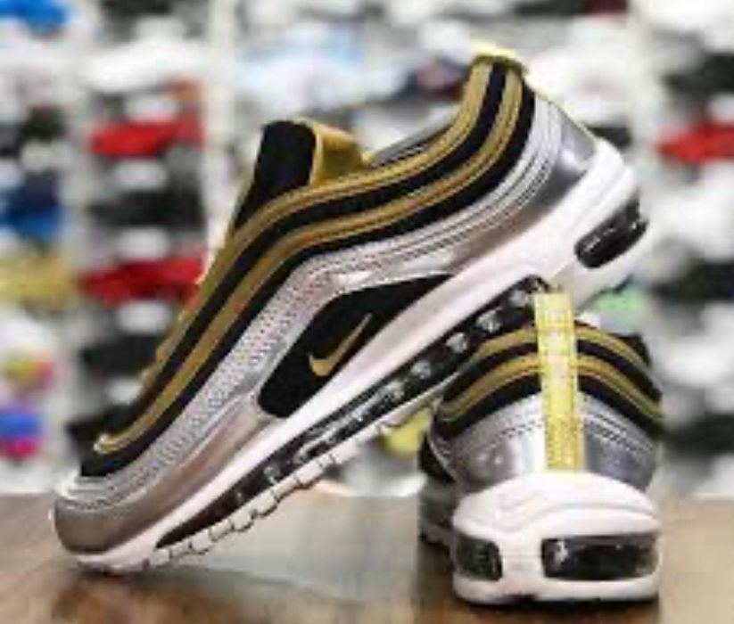 Sapatilhas Nike 97
