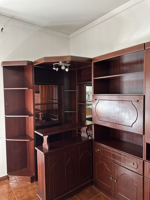 Móvel de Sala - Madeira Mogno