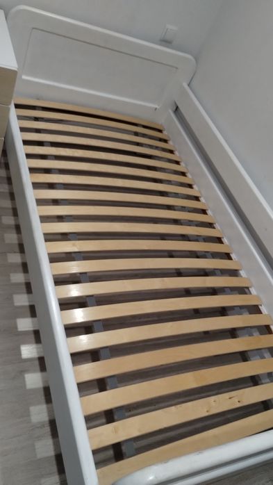 Łóżko sosnowe  z materacem 190 X 100