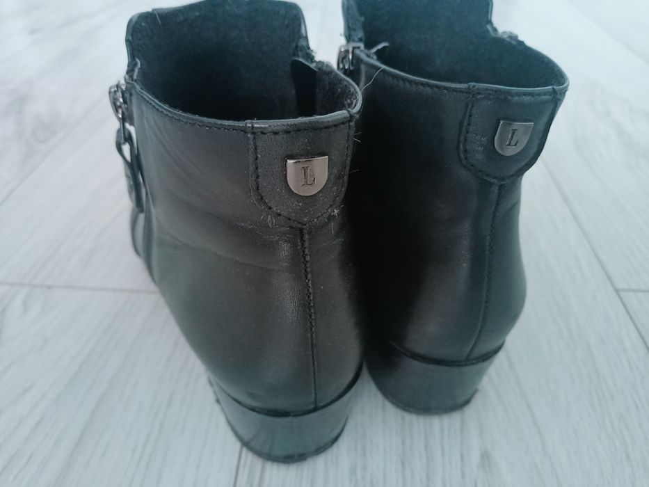 Botki skórzane Lasocki 39
