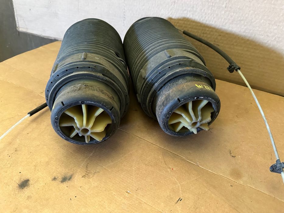 Pneumatico traseiro tras Mercedes W212 A21232.03925 - original