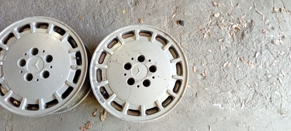 Sprzedam felgi Mercedes Guliddeckel