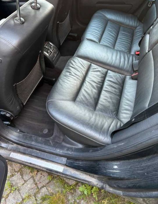 Audi A6 C5 - lakier LZ9W bardzo ladna blacha bez rdzy
