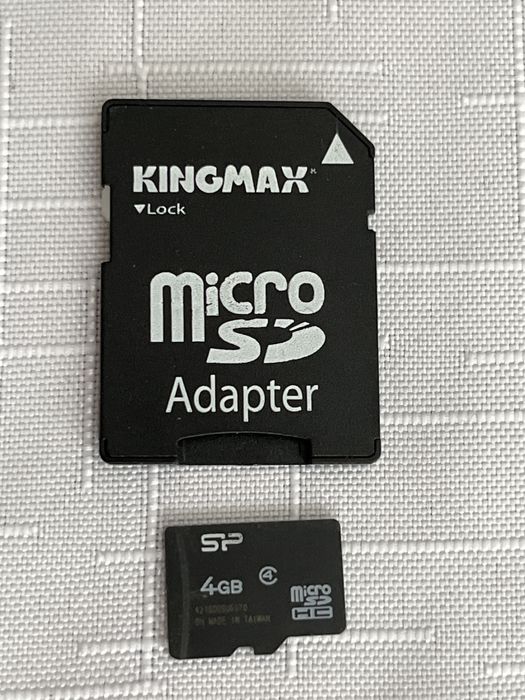 Karta panięci mikro SDHC 4 Gb + Adapter