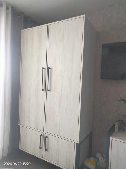 Тумба для кімнати з ДСП