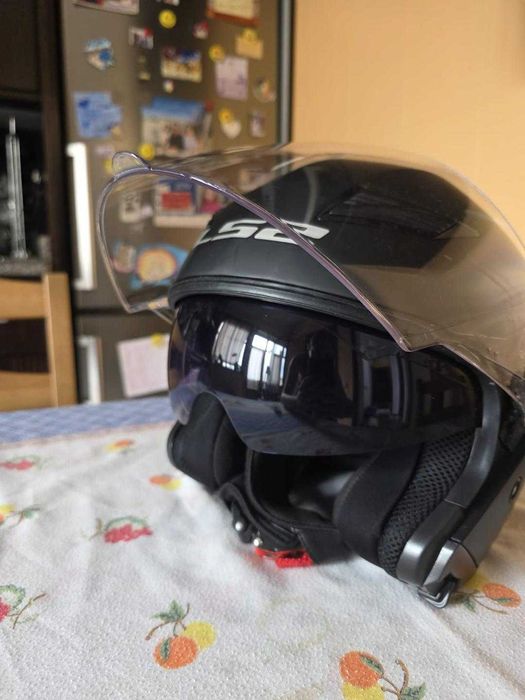 Honda CB125F - Carta de Condução A1 - Oferta de capacete