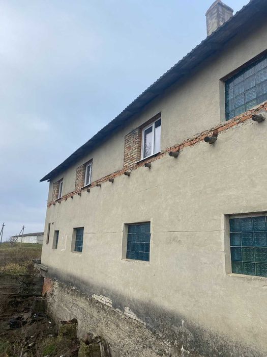 Нежитлові приміщення (ферма)