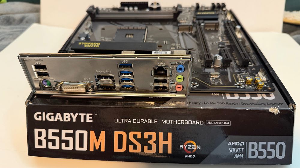 Gigabyte B550M DS3H AM4 Ryzen