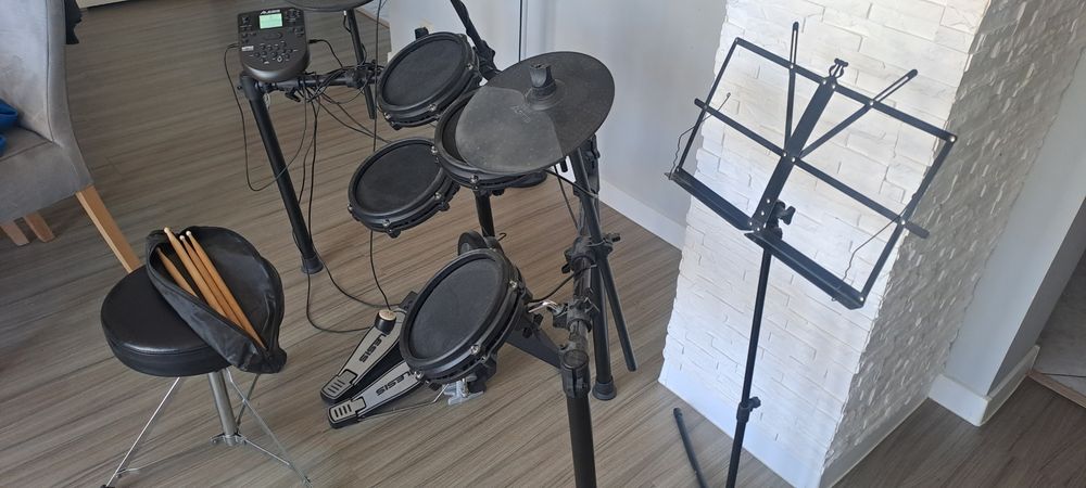 Perkusja elektroniczna ALESIS