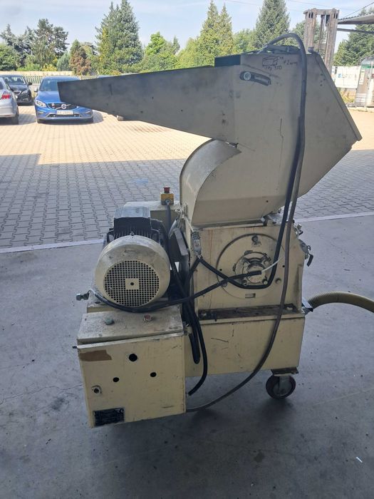 Rębak z odciągiem  12kW