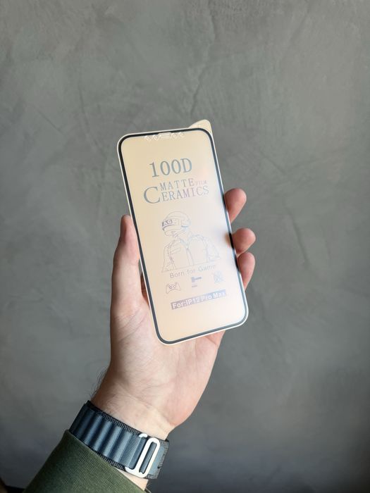 Керамічне скло для iPhone