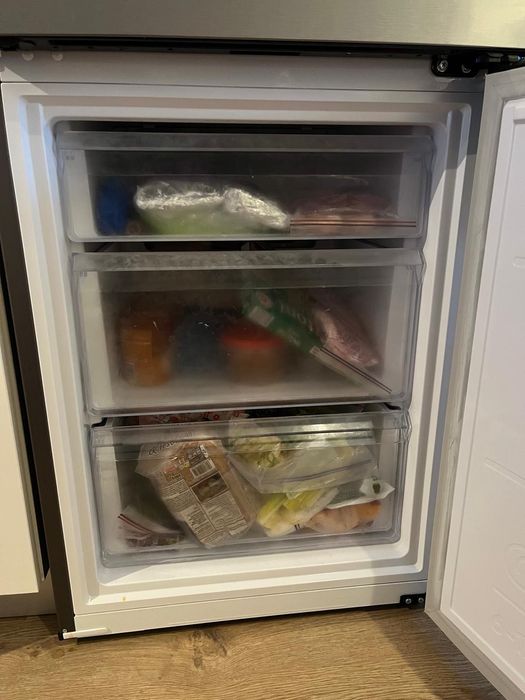 Vendo frigorífico (e congelador) Samsung RB34T600CSA na garantia