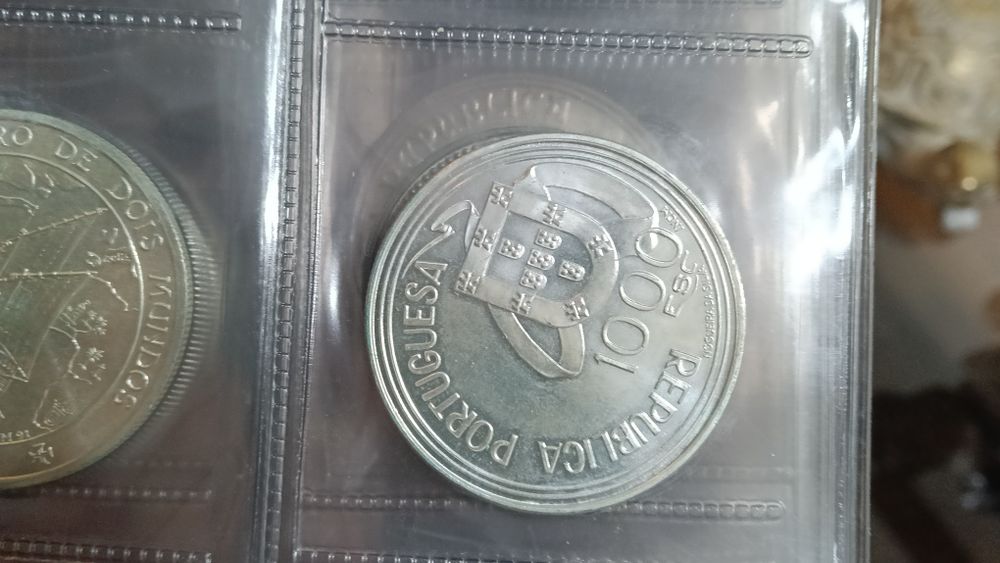 Vendo coleção de moedas antigas