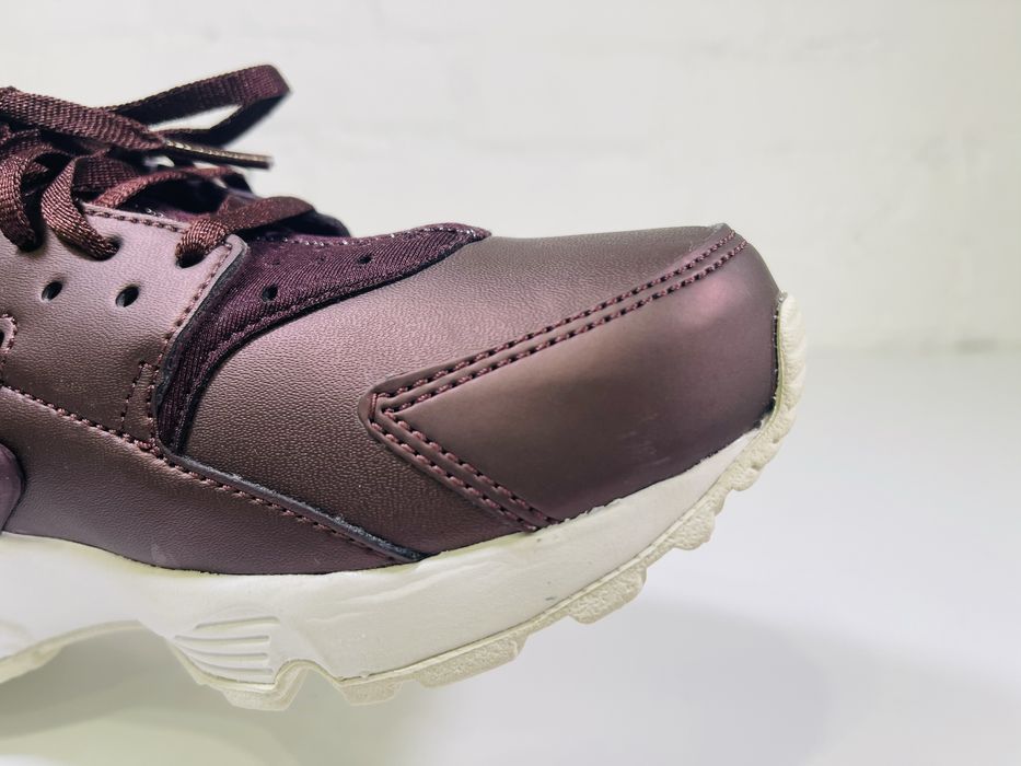 Nike Wmns Air Huarache Run Metallic Mahogany