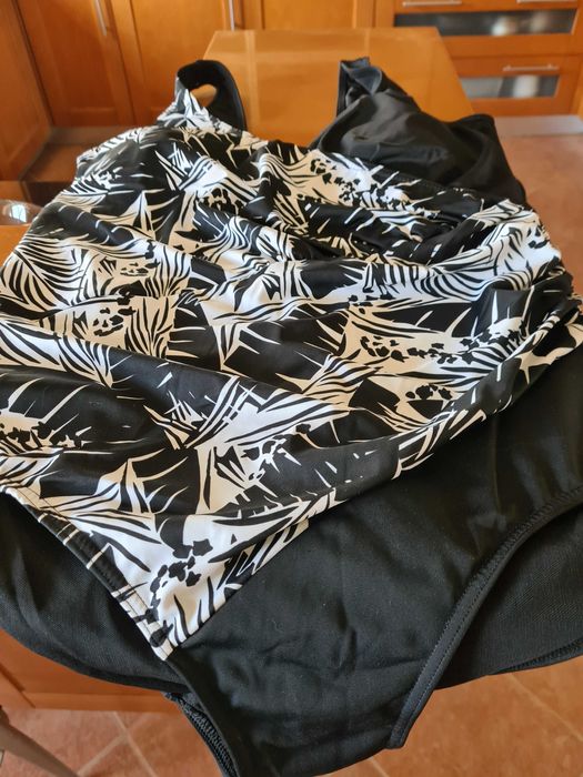 Fato de banho grande NOVO