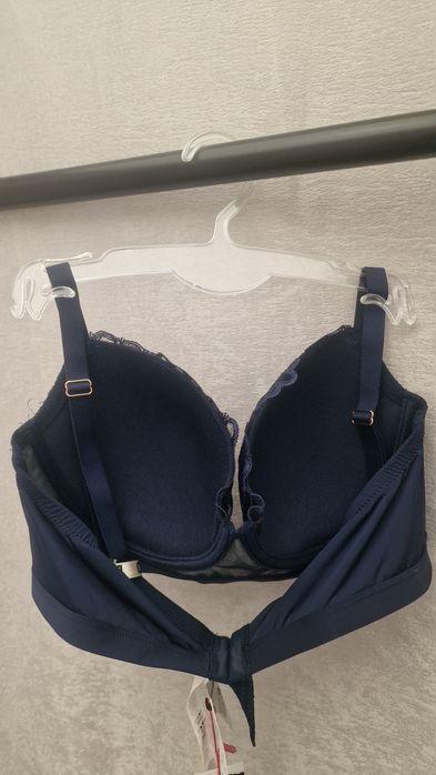 Biustonosz intimissimi 80D