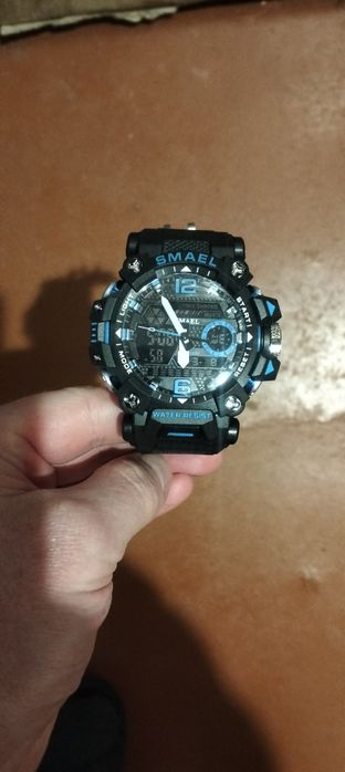 Продам часы SMAEL