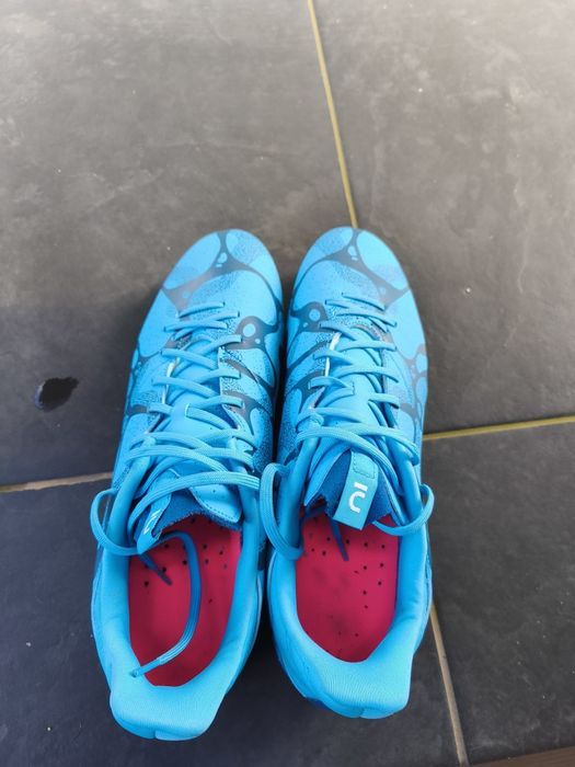 Chuteira Kipsta Volt