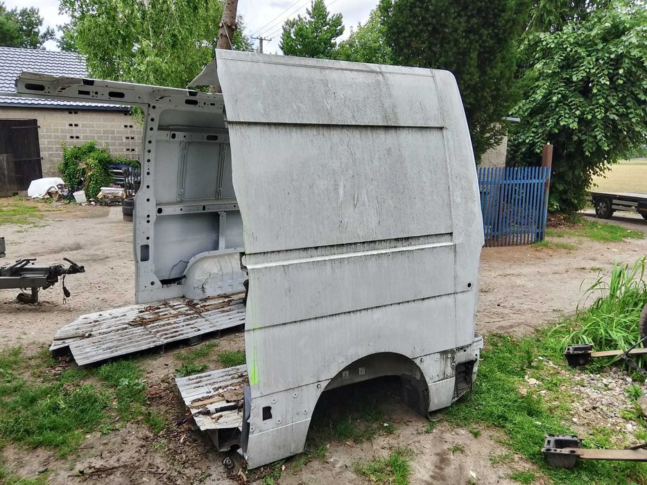 Renault Master III L2H2 Ćwiara tył lewa