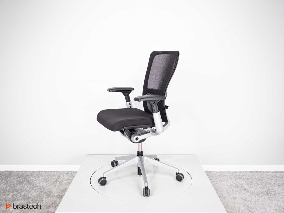 Fotel biurowy Haworth Comforto X89 Zody