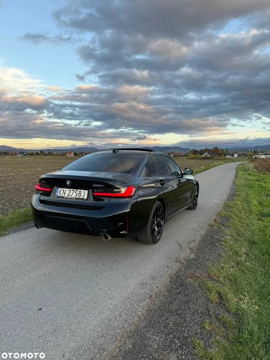 BMW Seria 3 330i xDrive M Sport,