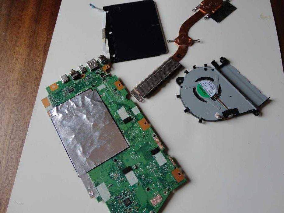 Peças portátil Asus UX430U