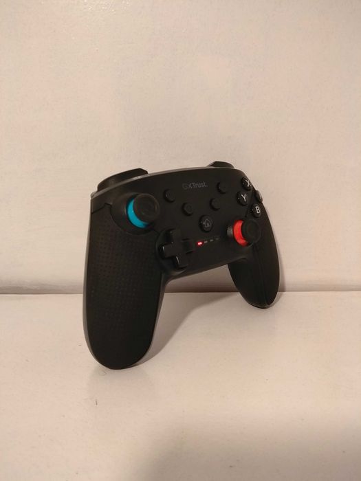 Nintendo Switch com Comando.