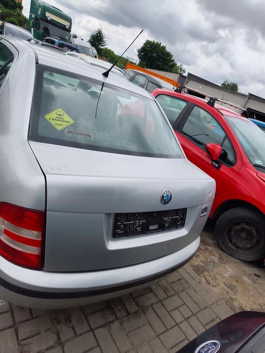 skoda fabia kombi sedan hatchback benzyna 1.4 i 1,2 benzyna na części