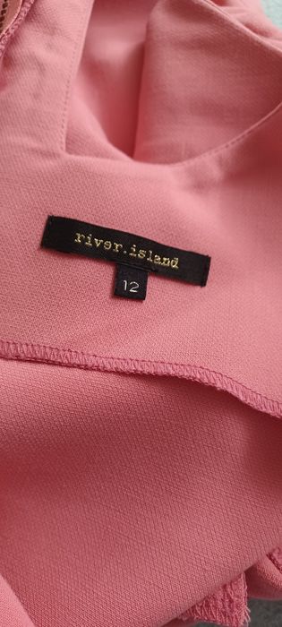 Sukienka taliowana z kamieniami River Island r L