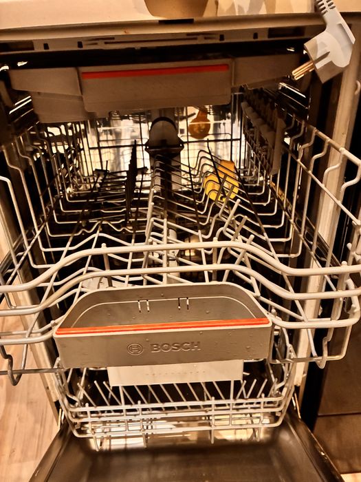 Sprzedam zmywarke i kuchenke gazowa