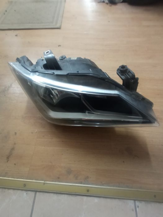 Seat Ibiza 6 j lampa LED prawa