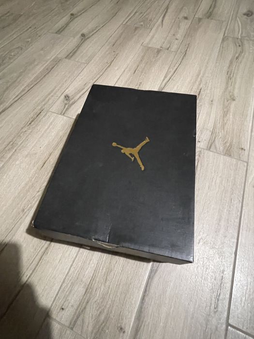 Buty Jordan 1 Mid