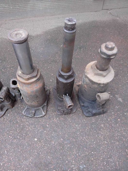 Домкрат 5 т, 12 т, 40т.