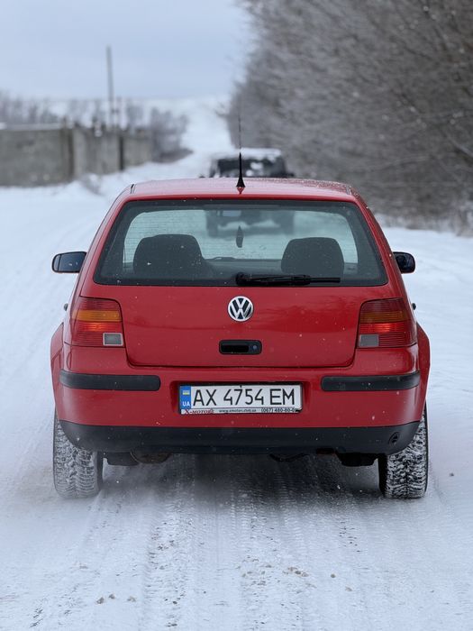 Продам Golf 4 1.6 8v