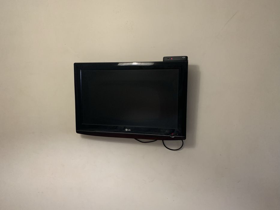 Tv  LG a funcionar com comando