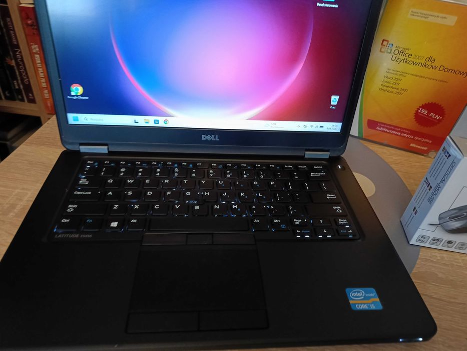 Dell Latitude 5450 z  pakietem biurowym Microsoft Office 2007
