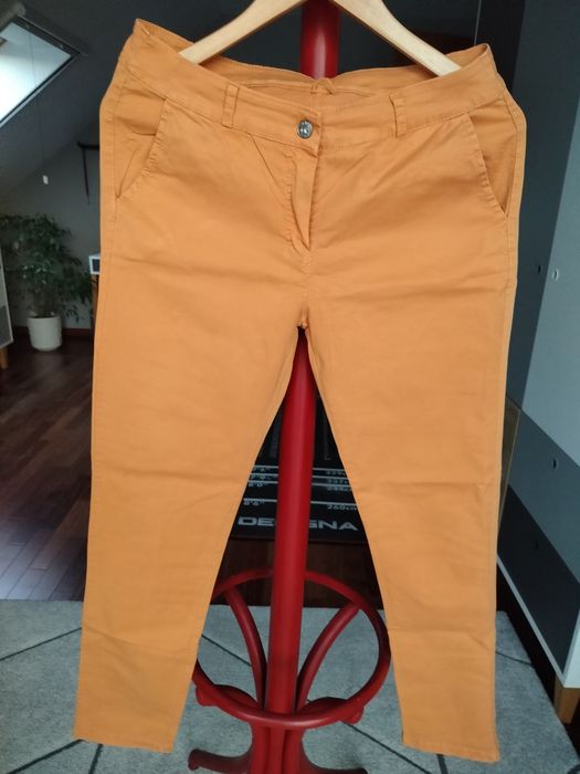 Damskie spodnie roz 38