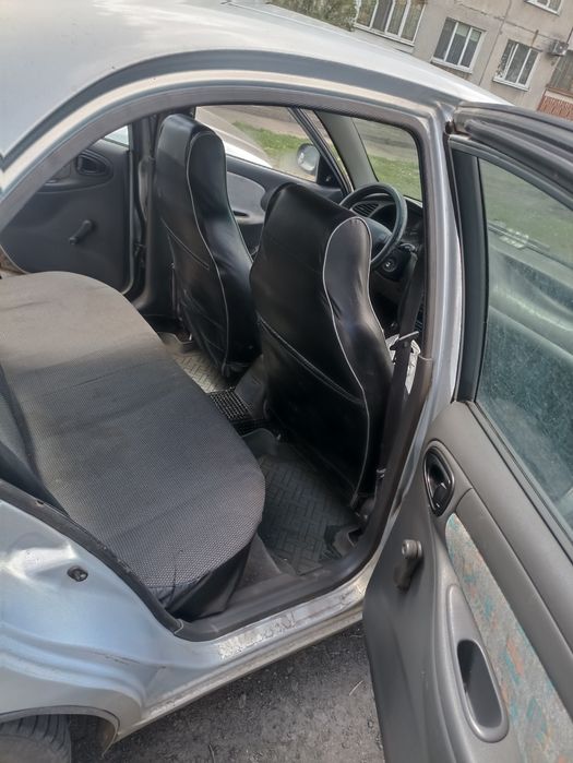 Автомобіль Lanos Daewoo