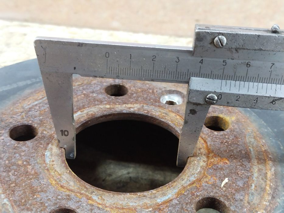 Chevrolet Aveo T300 Sonic 11-20 тормозной барабан цапфа задний правый