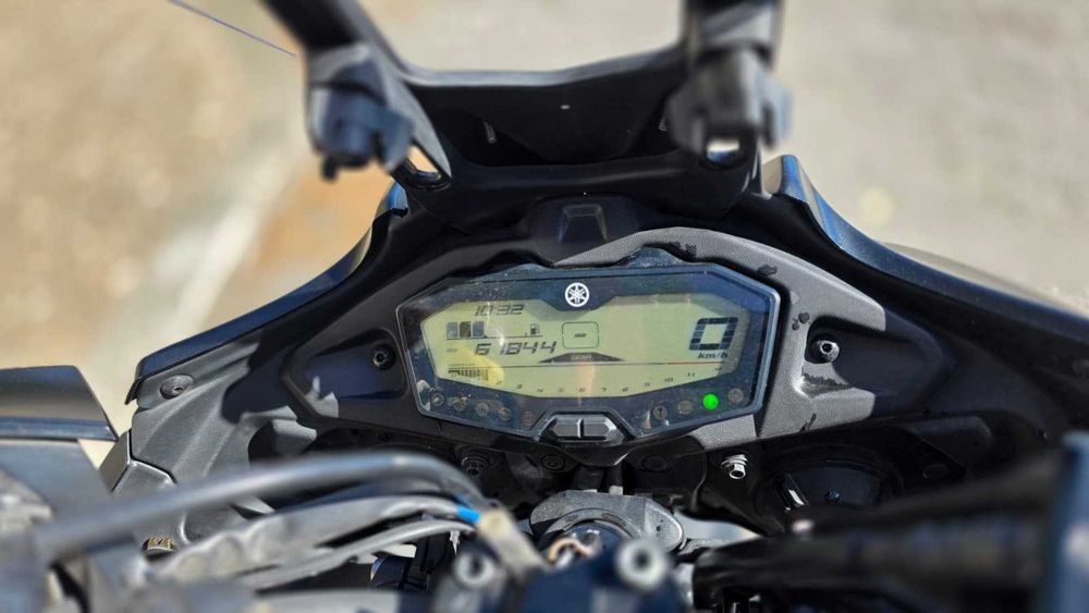 MT 07 tracer 2016 + Capacete