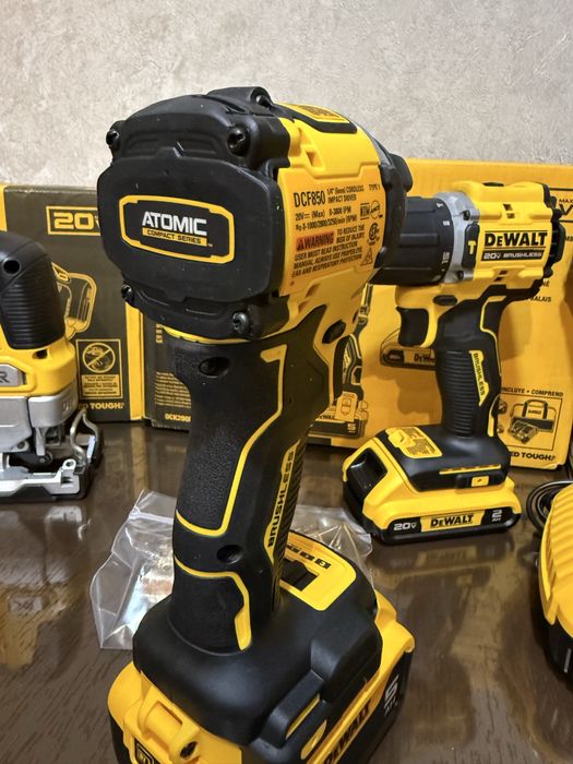 DeWalt  DCF850 оригінал з США !!!