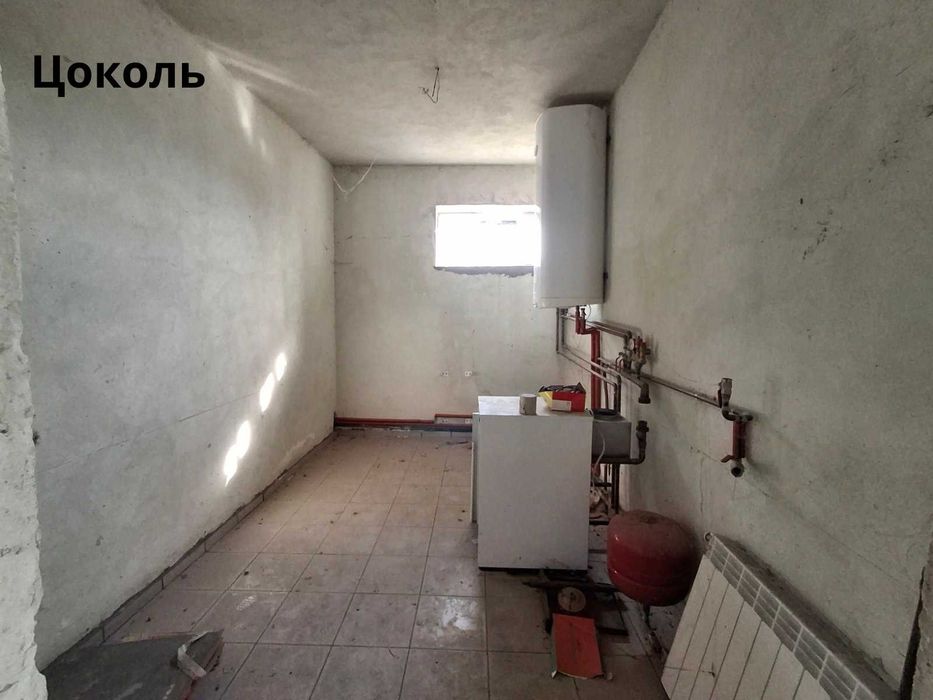 Продається будинок, особняк, гори, камін, пічка, 320 м2, 16 сот Долина