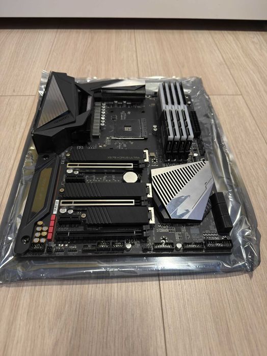 Podstawka R9 3900x 32GB RAM X570