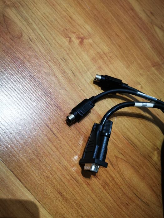 Lynksys dual monitor controler
