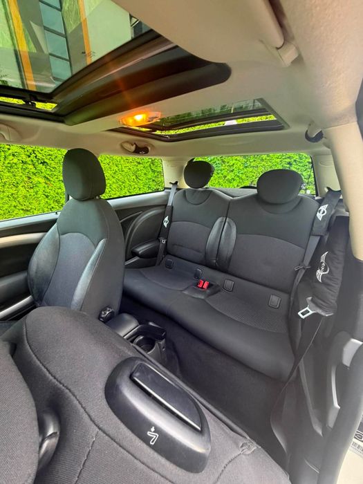 Sprzedam mini cooper r56 2011r