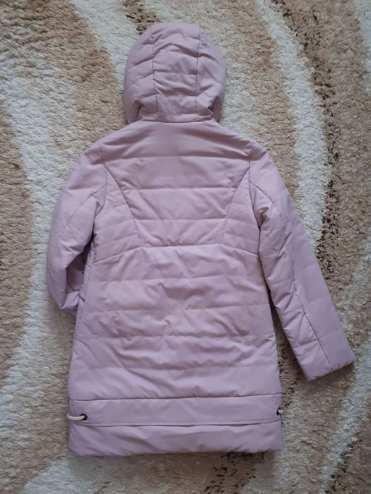 Продам куртку для девочки (осень-весна)