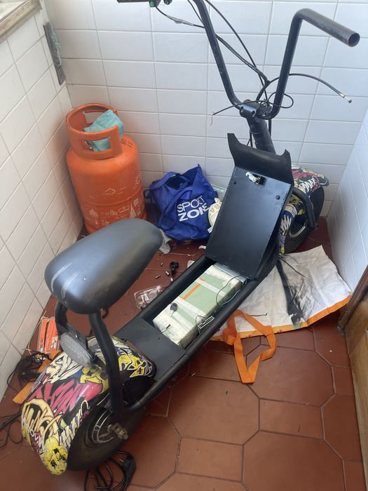 Scooter eletrica