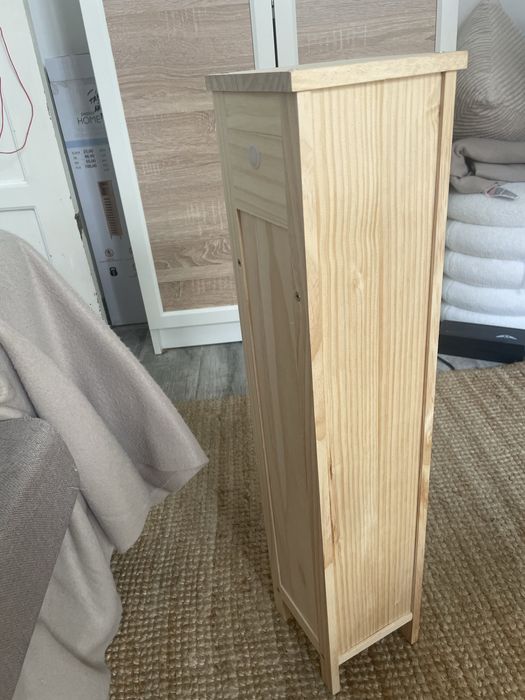 Movel para cada de banho